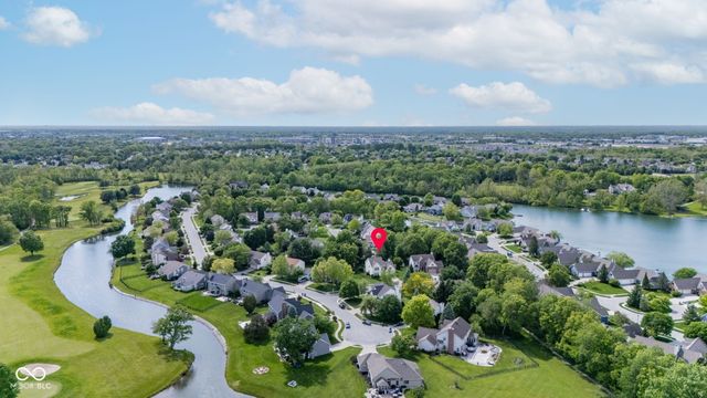 11280 Walking Wood Lane, Fishers, IN 46037