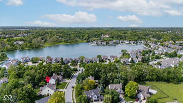 11280 Walking Wood Lane, Fishers, IN 46037