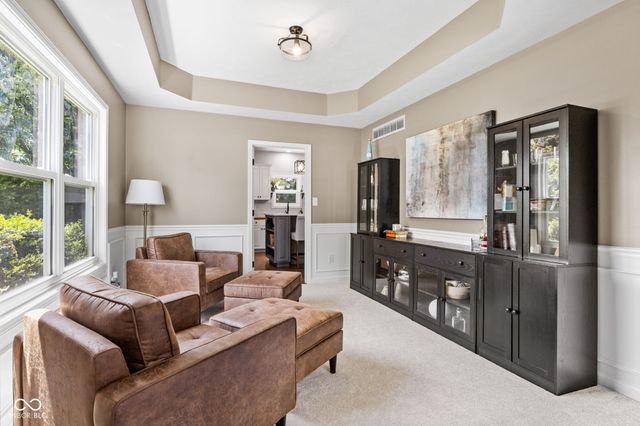 11280 Walking Wood Lane, Fishers, IN 46037