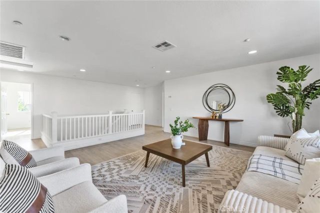 6041 Saticoy Place, Fontana, CA 92336