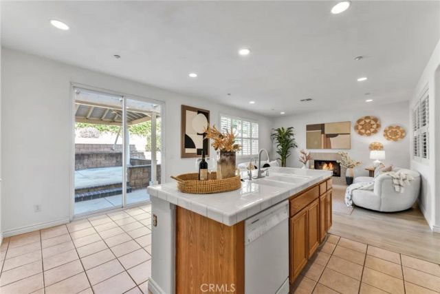 6041 Saticoy Place, Fontana, CA 92336