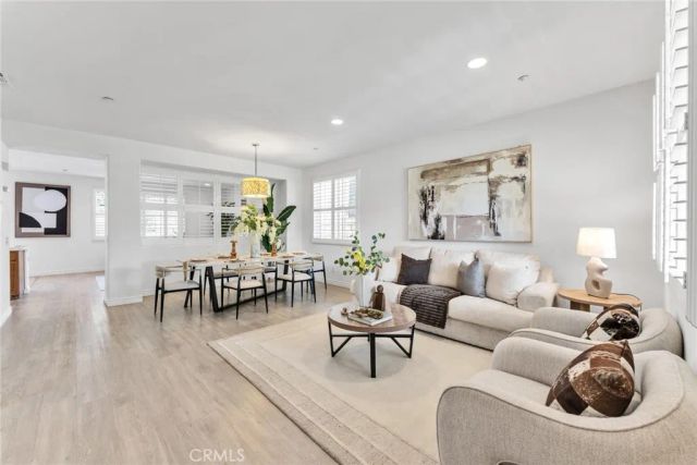 6041 Saticoy Place, Fontana, CA 92336