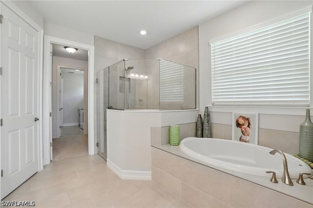 28165 Captiva Shell LOOP, Bonita Springs, FL 34135