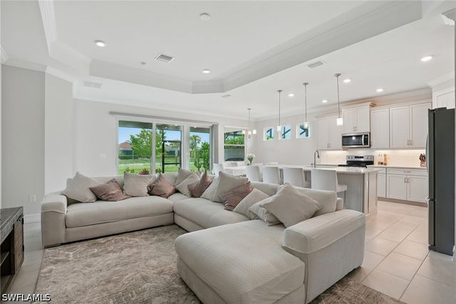 28165 Captiva Shell LOOP, Bonita Springs, FL 34135