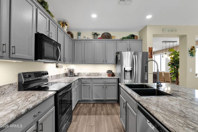 40519 N MILL CREEK Court, Anthem, AZ 85086