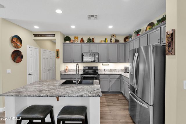 40519 N MILL CREEK Court, Anthem, AZ 85086