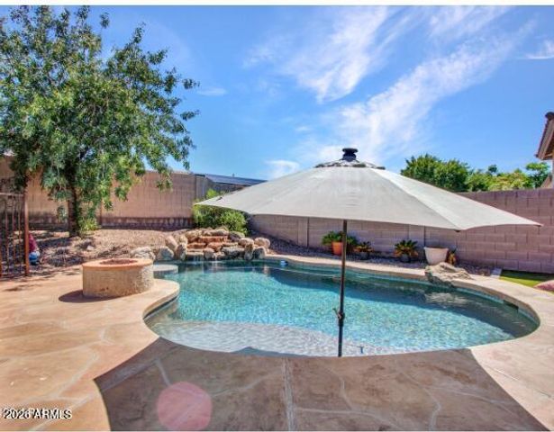 40519 N MILL CREEK Court, Anthem, AZ 85086