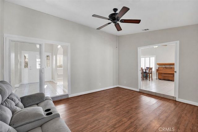 16258 Chiwi, Apple Valley, CA 92307