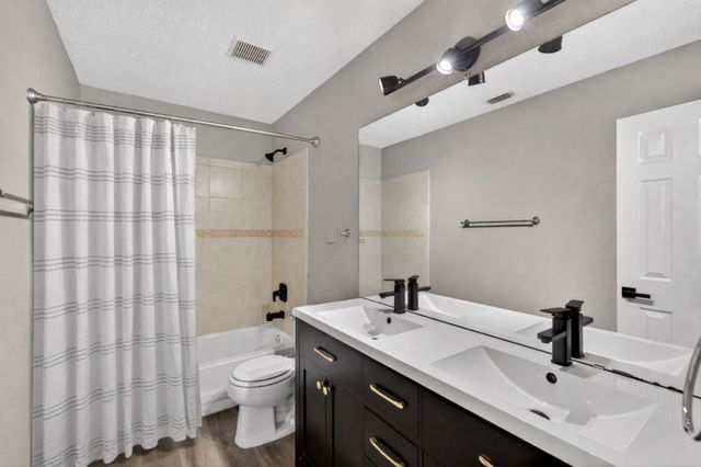 1032 Sugarberry Lane, Flower Mound, TX 75028