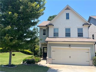 5978 Watersdown Way, Flowery Branch, GA 30542