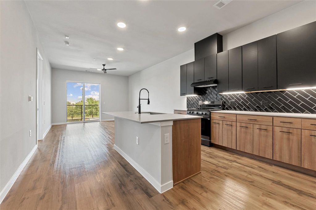 4510 Terry-O LN 415, Austin, TX 78745