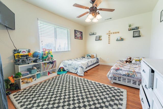 32799 Rd 196 B, Woodlake, CA 93286