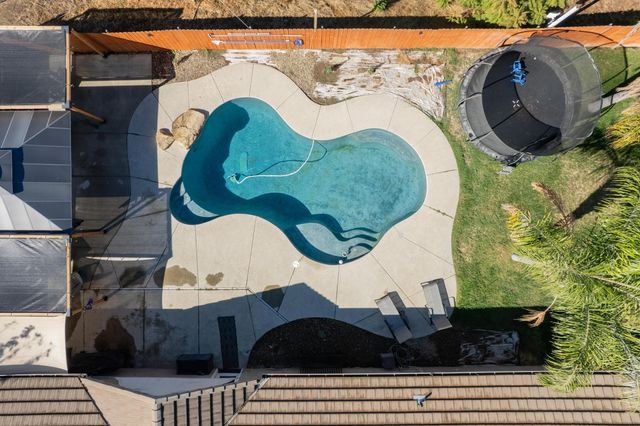 32799 Rd 196 B, Woodlake, CA 93286