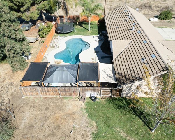 32799 Rd 196 B, Woodlake, CA 93286