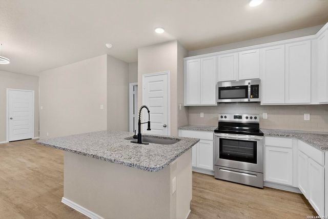 1220 Thea Cv, New Braunfels, TX 78130