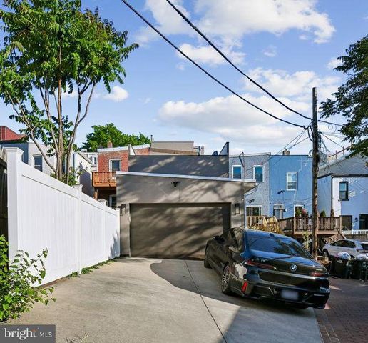 20 RHODE ISLAND AVE NE, Washington, DC 20002