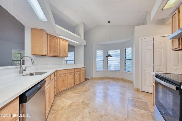 2148 HEATH GREEN Place N, Jacksonville, FL 32246