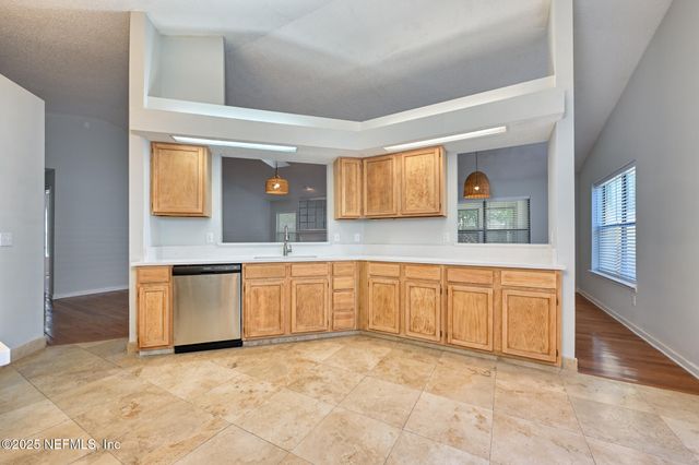 2148 HEATH GREEN Place N, Jacksonville, FL 32246
