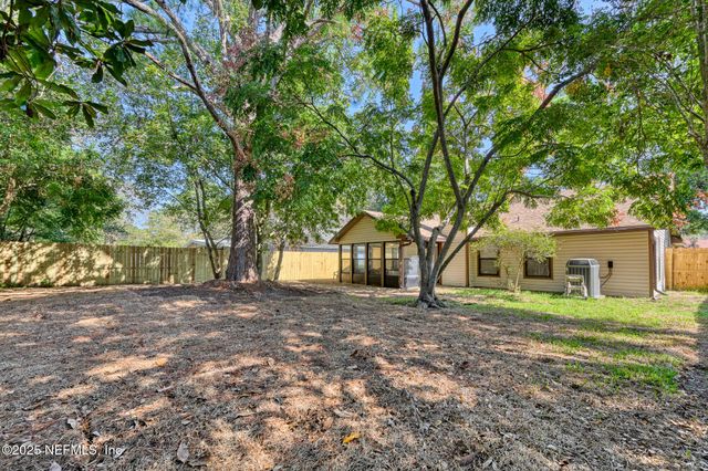 2148 HEATH GREEN Place N, Jacksonville, FL 32246