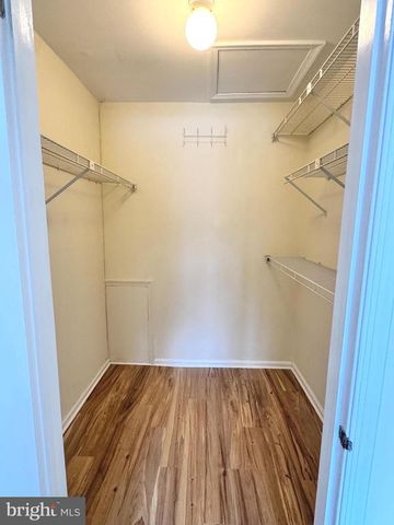 29011 ATKINSON, Holland, PA 18966