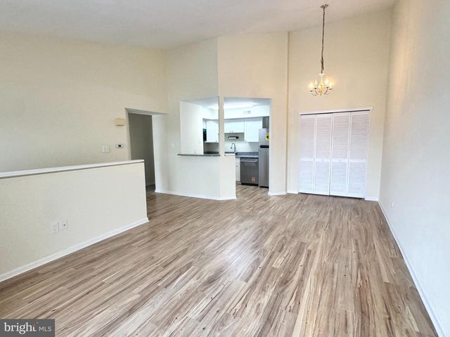 29011 ATKINSON, Holland, PA 18966