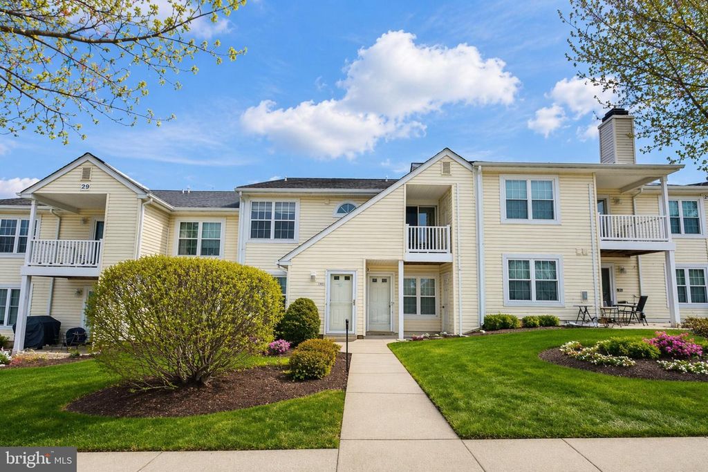 29011 ATKINSON, Holland, PA 18966