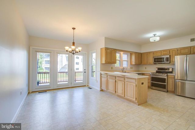 5946 WESCOTT HILLS WAY, Alexandria, VA 22315