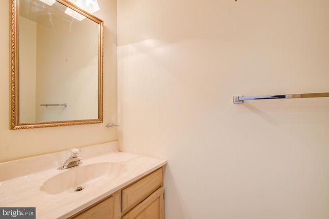 5946 WESCOTT HILLS WAY, Alexandria, VA 22315