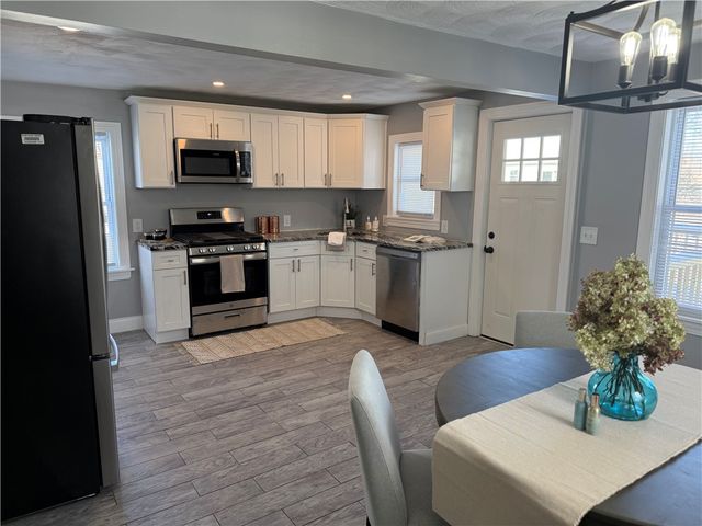 94 Holmes Road, Warwick, RI 02886