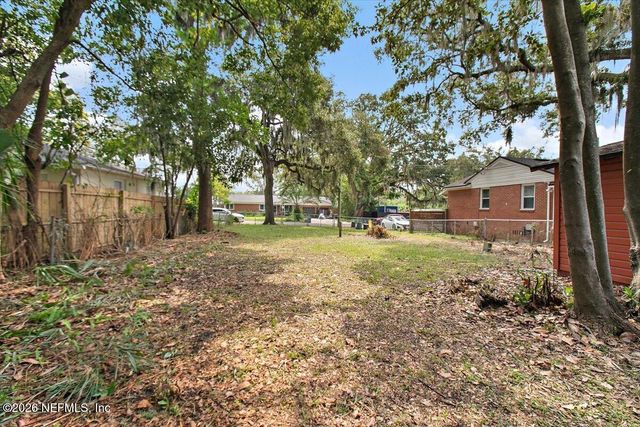 1502 GAY Avenue, Jacksonville, FL 32207