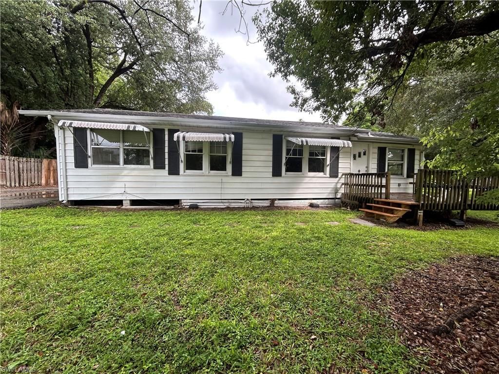 10461 McGregor BLVD, FORT MYERS, FL 33919 — exterior