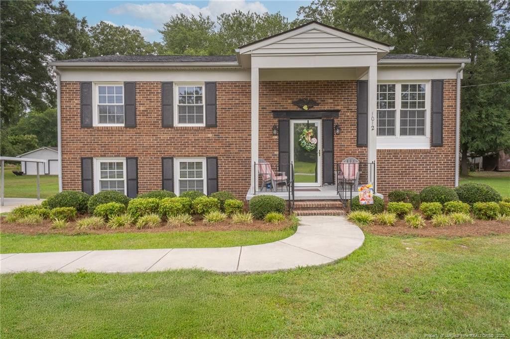 1012 Asbury Road, Eastover, NC 28312