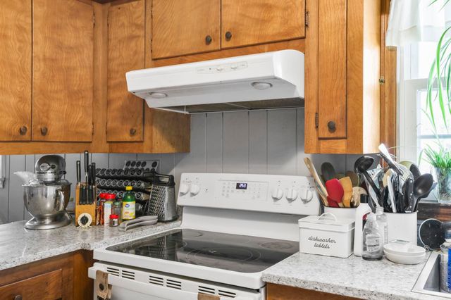 971 Iron Bridge Rd Road, Cowpens, SC 29330