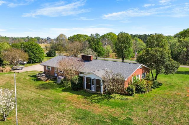 971 Iron Bridge Rd Road, Cowpens, SC 29330