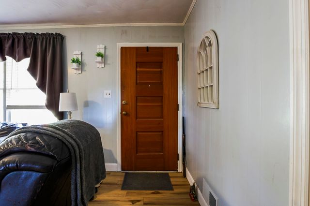 971 Iron Bridge Rd Road, Cowpens, SC 29330