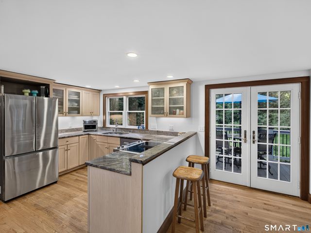 170 Dennison Road, Westbrook, CT 06498