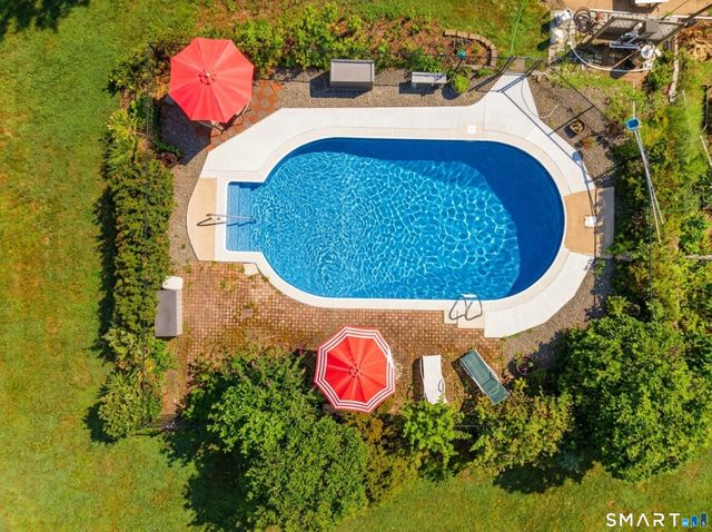 170 Dennison Road, Westbrook, CT 06498