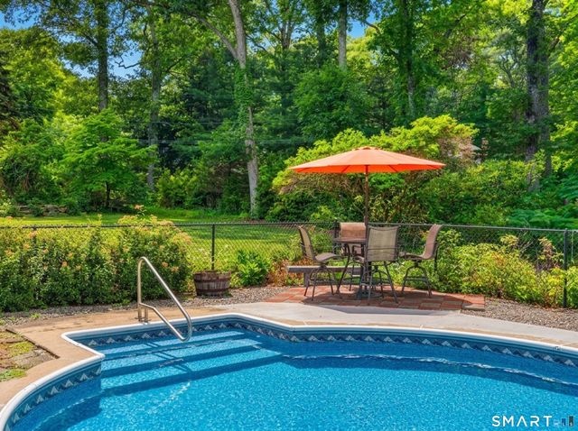 170 Dennison Road, Westbrook, CT 06498