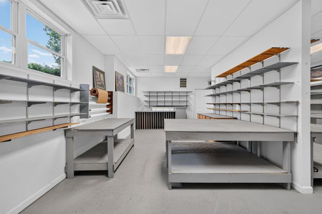 129 East Main Street, Hampstead, NH 03826
