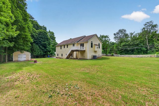 129 East Main Street, Hampstead, NH 03826