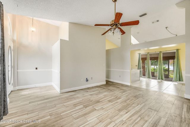 2898 Hagdom Avenue SE, Palm Bay, FL 32909