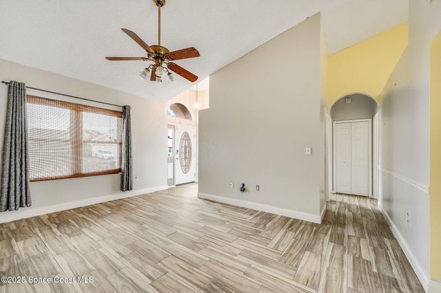 2898 Hagdom Avenue SE, Palm Bay, FL 32909