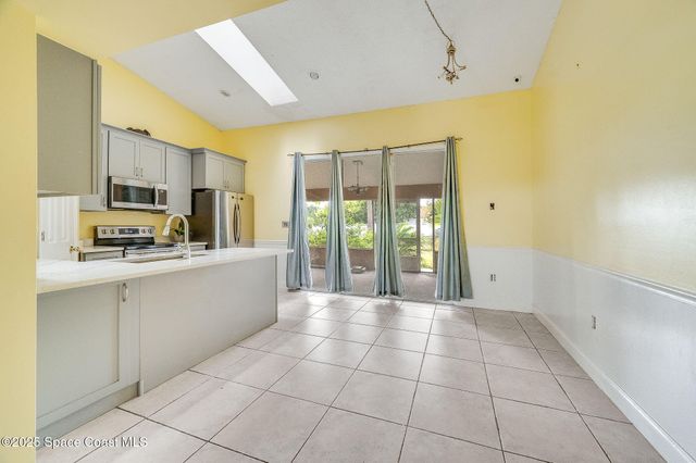 2898 Hagdom Avenue SE, Palm Bay, FL 32909