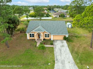2898 Hagdom Avenue SE, Palm Bay, FL 32909
