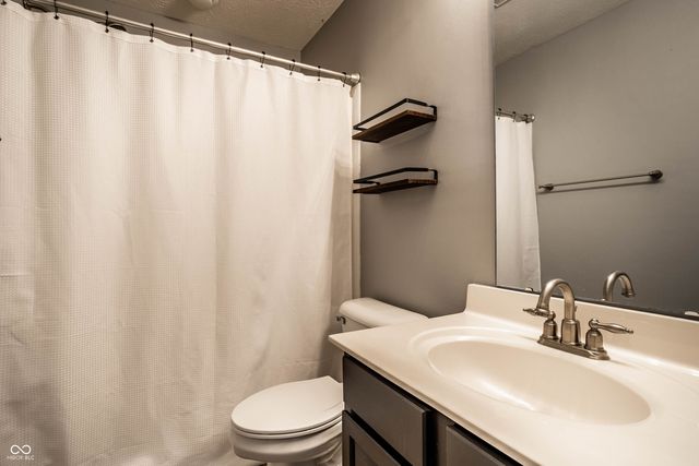 874 Rosalind Place, Carmel, IN 46032