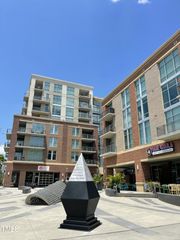 140 W Franklin Street 429, Chapel Hill, NC 27516