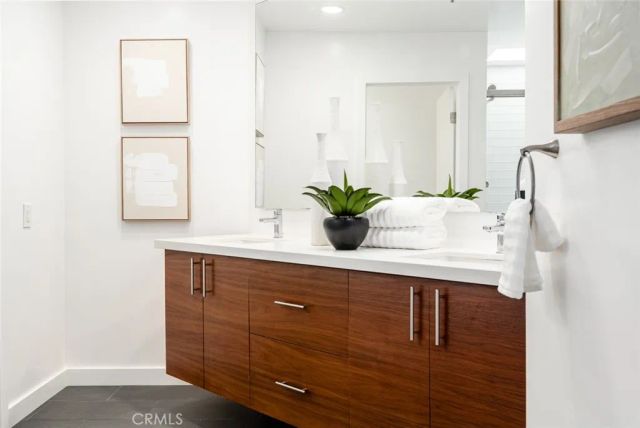 280 Cagney Lane 301, Newport Beach, CA 92663