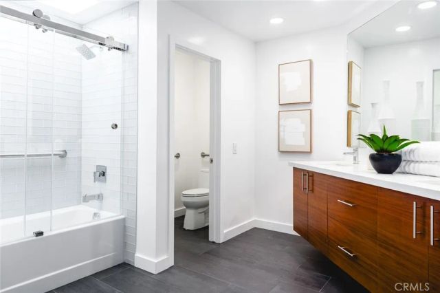 280 Cagney Lane 301, Newport Beach, CA 92663