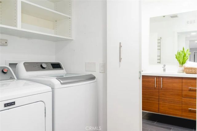 280 Cagney Lane 301, Newport Beach, CA 92663