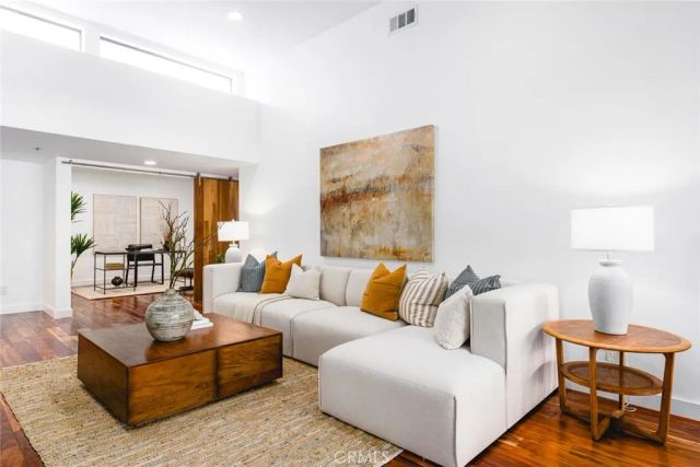 280 Cagney Lane 301, Newport Beach, CA 92663